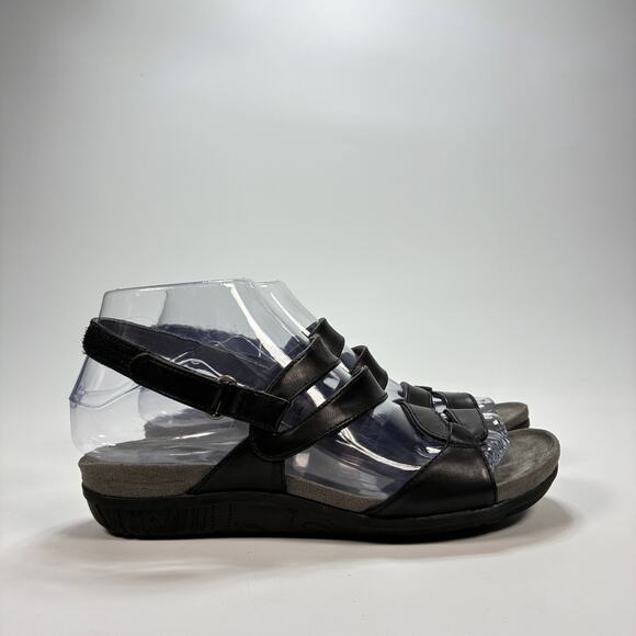 Baretraps Black Comfort Sandals Adjustable Straps Hook & Loop Women's Size 6M - Picture 1 of 10